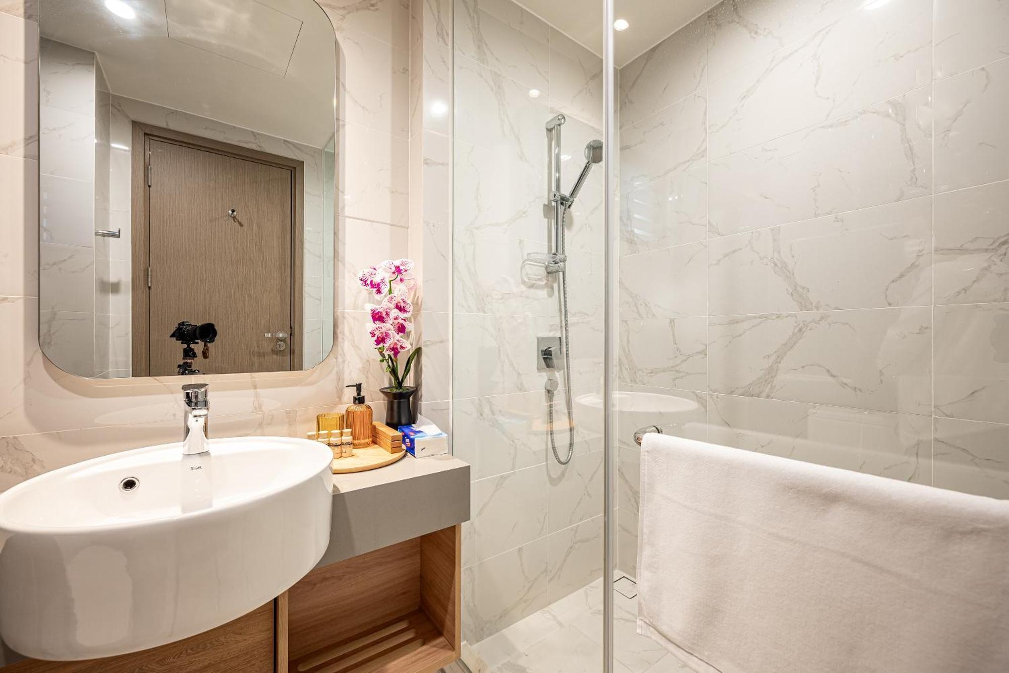 Zenity Luxury Apartment In District 1 Since 2024 Ho Chi Minh City Bagian luar foto
